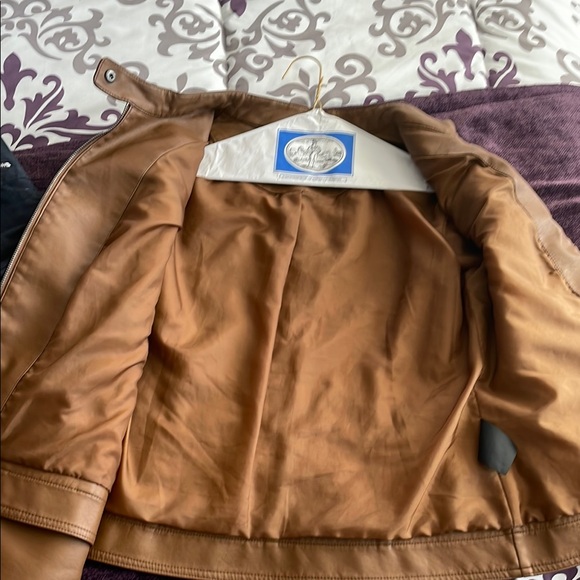 Brown Leather Jacket for Women - Picture 4 of 8